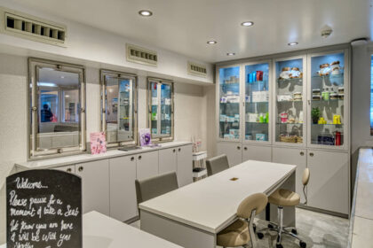 Gallery 13 Palace beauty spa 1