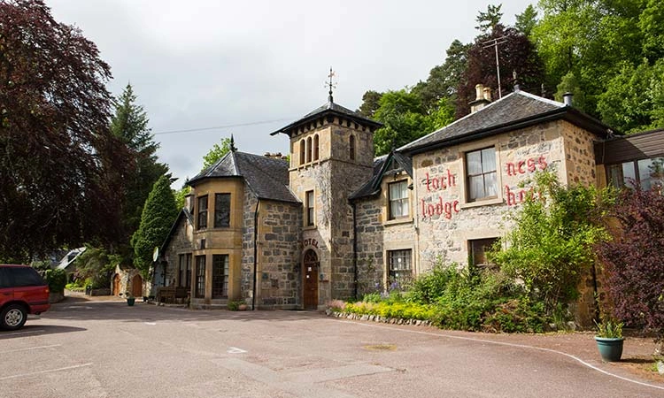 Loch Ness Lodge 5 Star Hotel Loch ness lodge 5 star hotel
