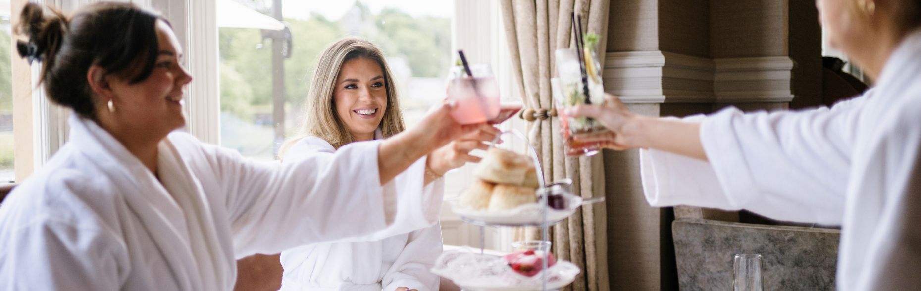 Pretty Woman Spa Girls For Spa Day Cocktails Unwind together with spa treatments and pool time.