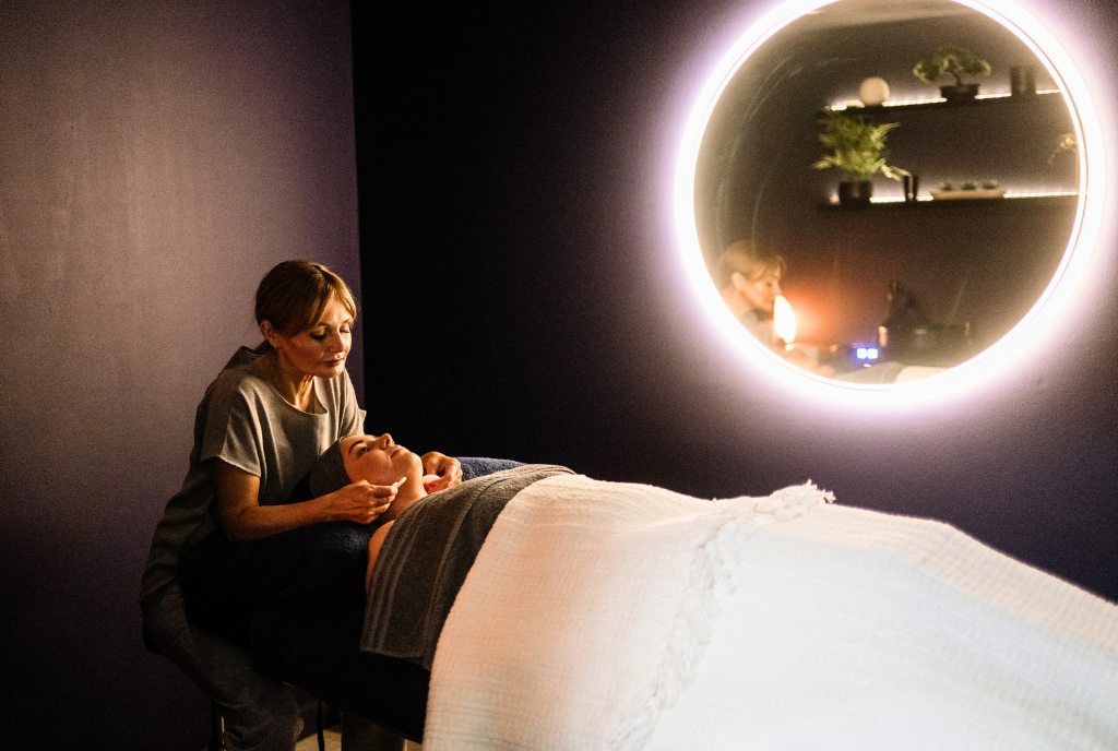 Spa Facial 2 Spa facial 2